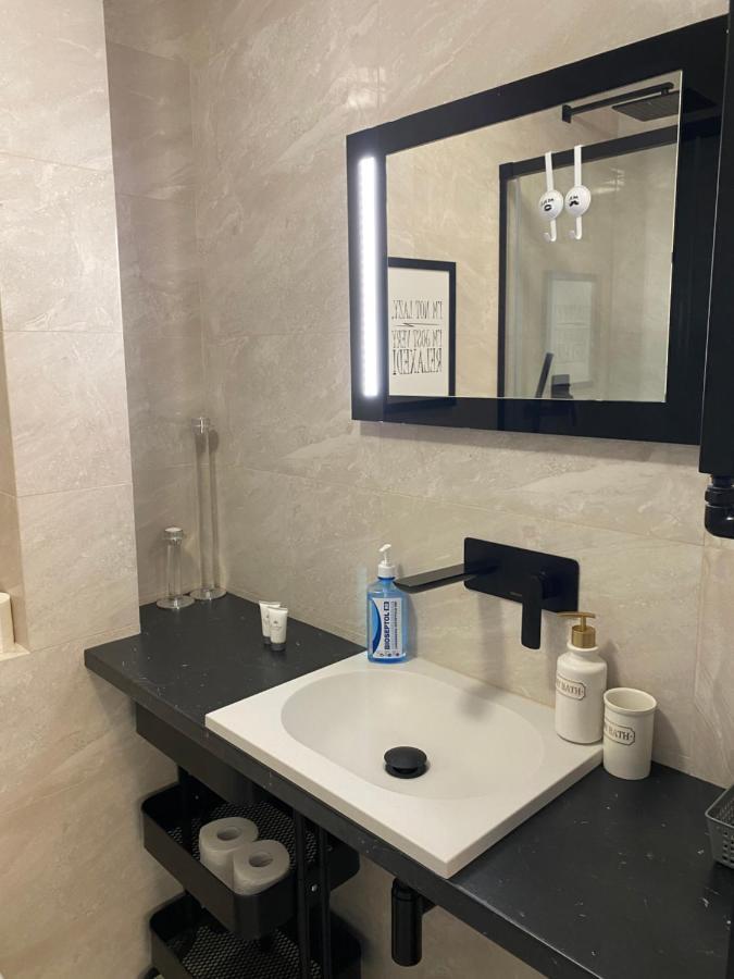 Апартаменты Apartament Emilian Варшава Экстерьер фото