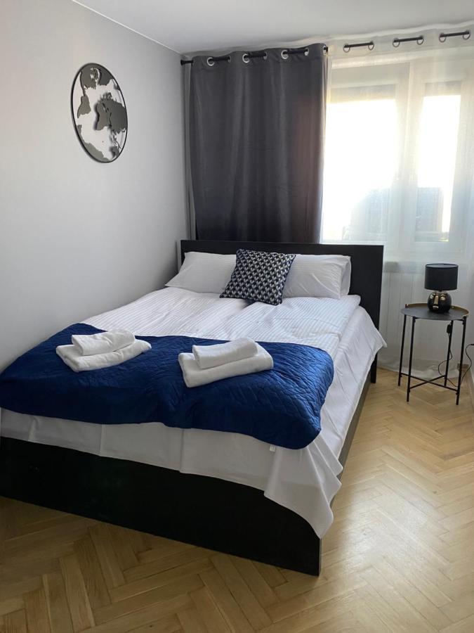 Апартаменты Apartament Emilian Варшава Экстерьер фото